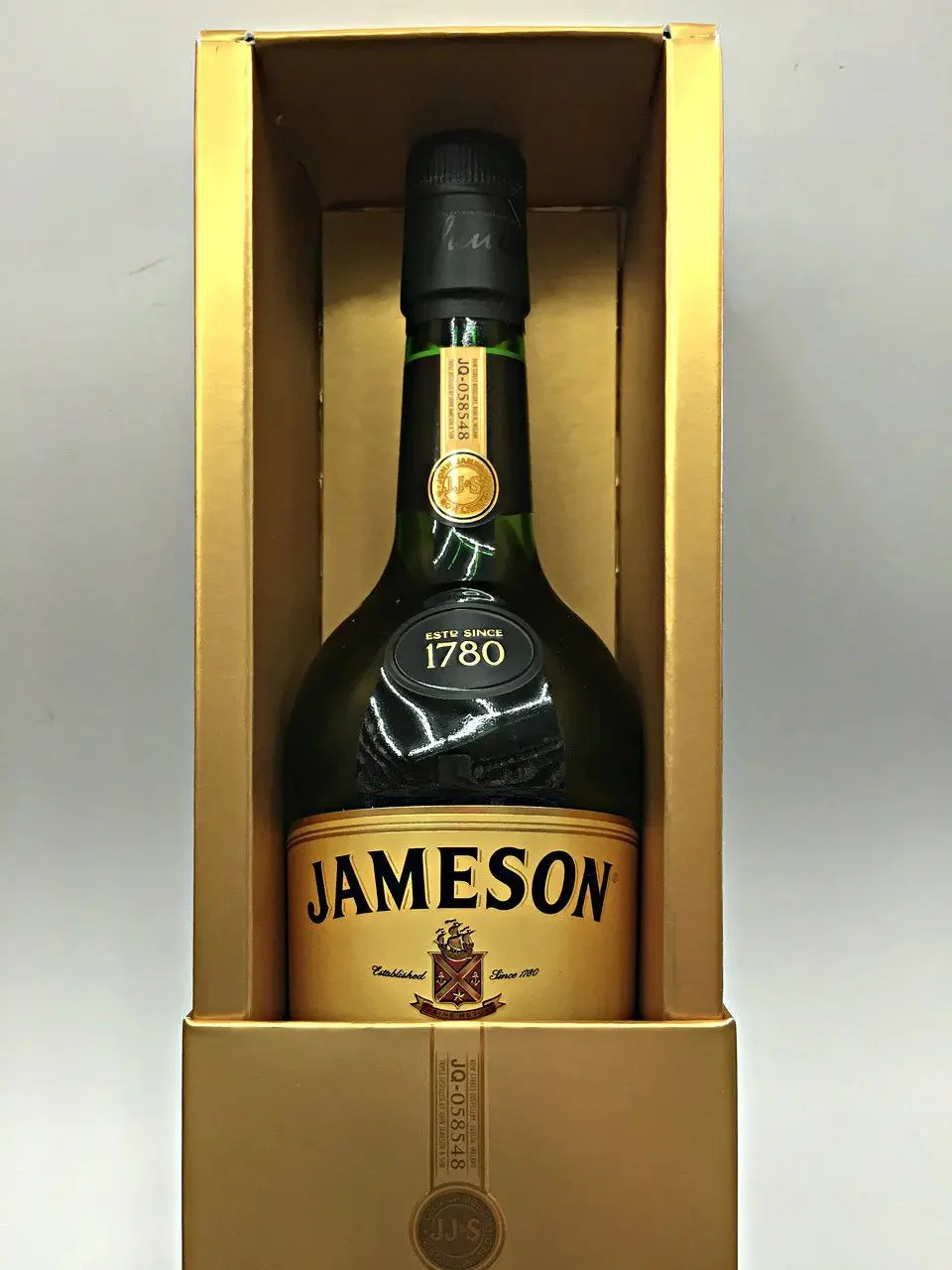 Jameson Gold Reserve Irish Whiskey - Image 4